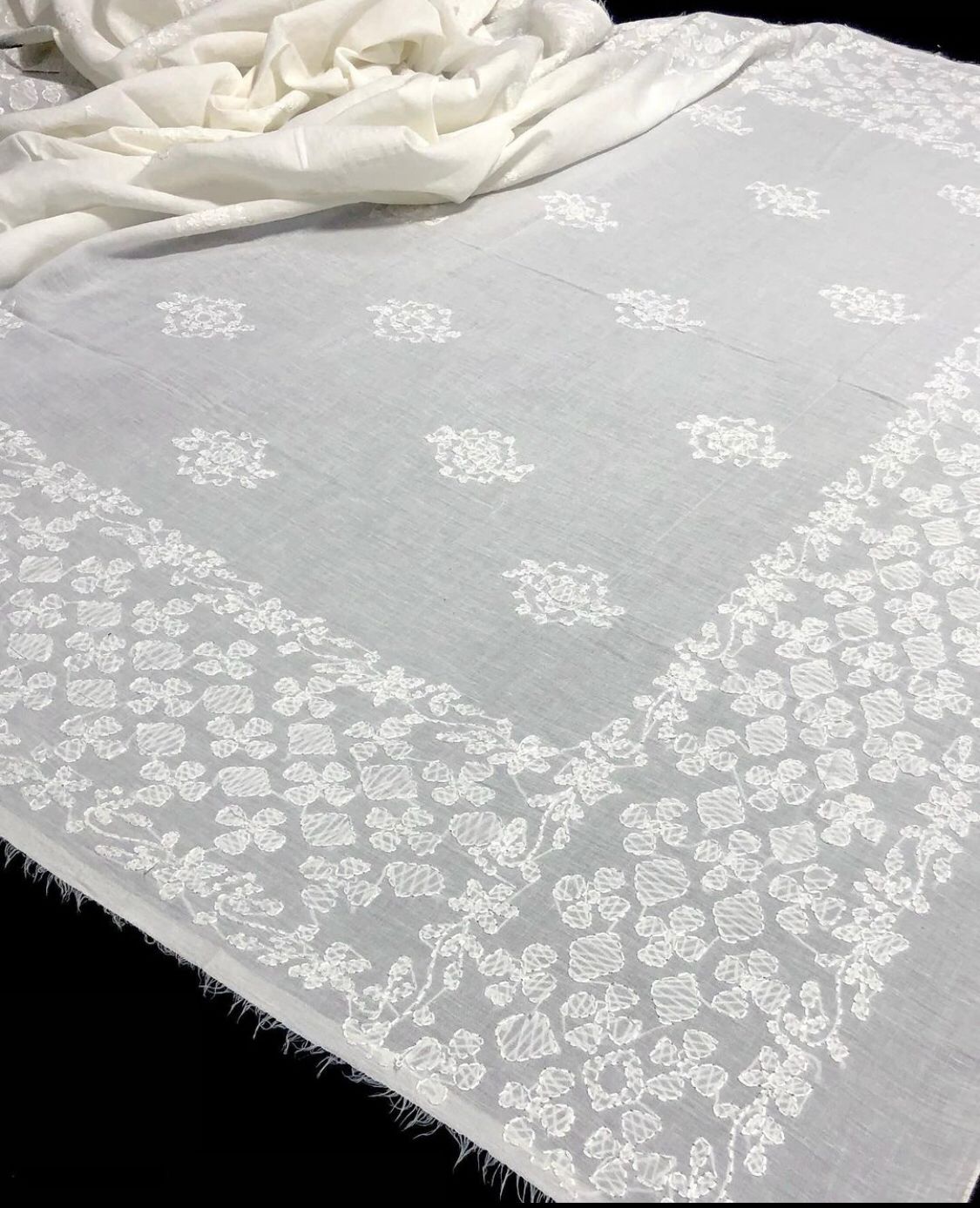 Pure Lawn Chadar