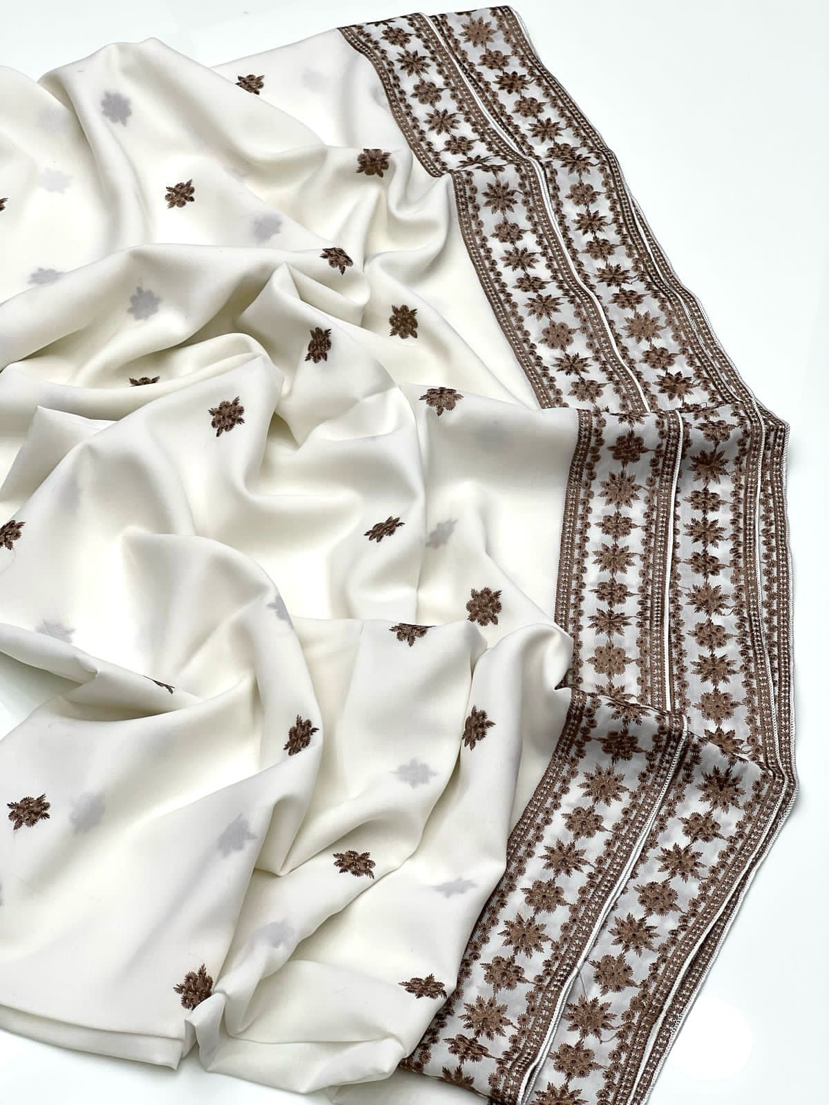 Swiss Lawn Fabric