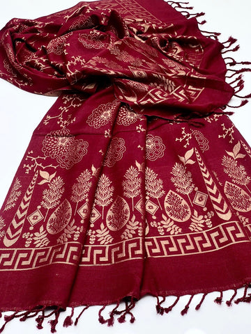 Pashmina Shawl
Elegant And Beautiful Banarsi Shawl