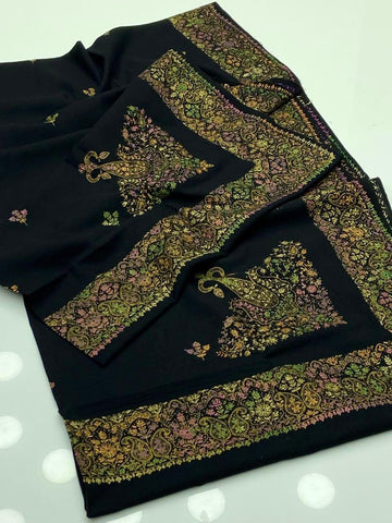 Pure Lawn Stuff
Kashmiri Hand Made Embroidered With Block Print Chadar
