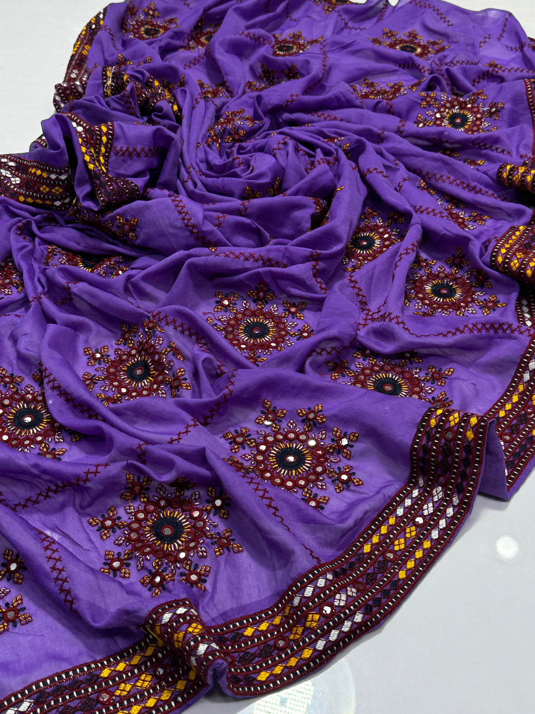 Taj Swiss Lawn Chadar