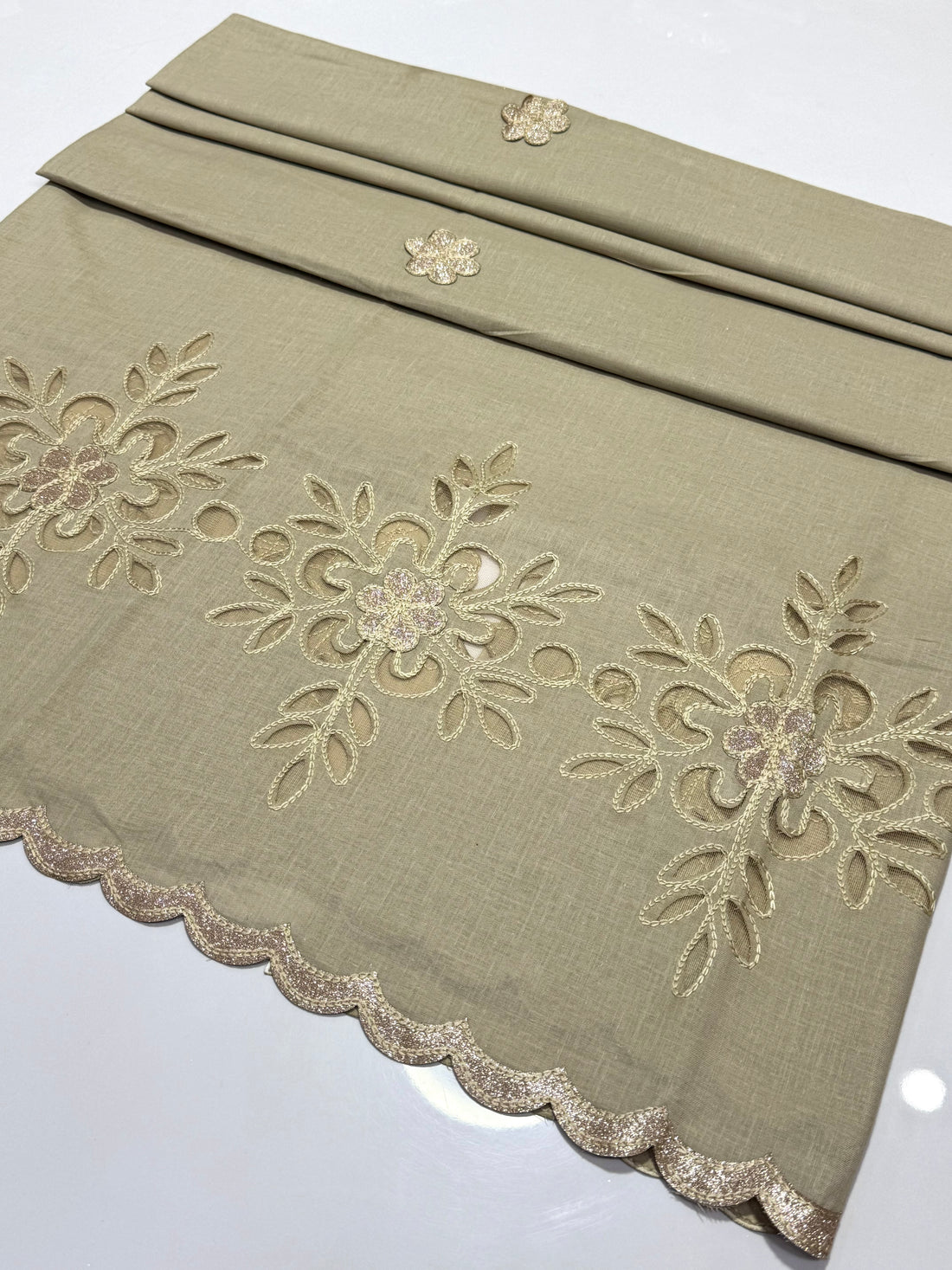 Pure Lawn Chadar