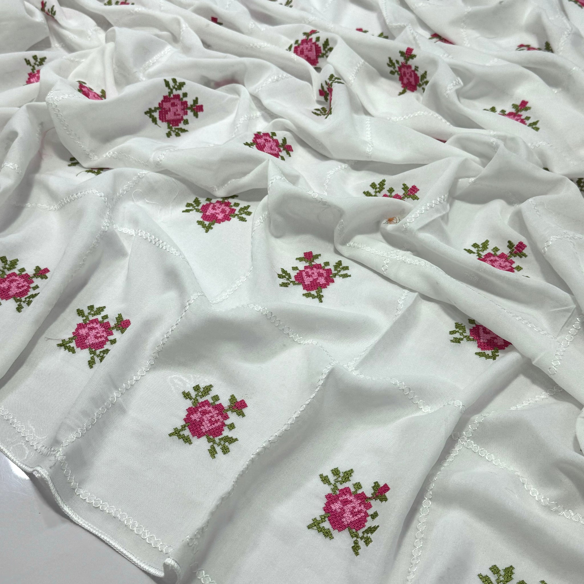 Swiss Lawn Chadar