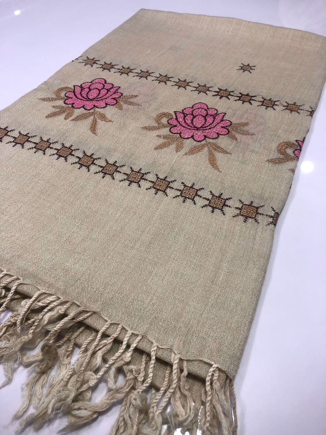 Sawti Shawl