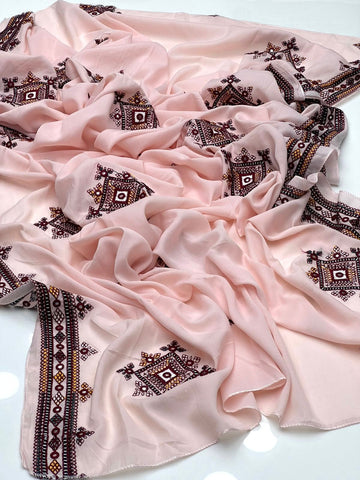 Swiss Lawn Fabric
Elegant And Beautiful Machine Balochi Embroidery Chadar