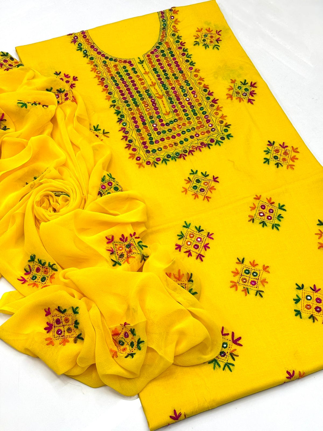 Traditional Hand Made Multani Embriodery With Mirror 
3 Piece Dress