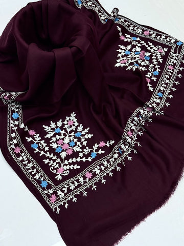 Pashmina Shawl
Machine Kashmiri Embroidery