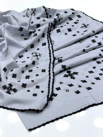Pure Lawn
Hand Made Sindhi Embroidery With Mirror Chadar