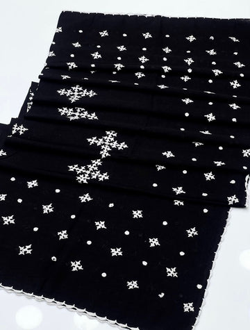 Pure Lawn
Hand Made Sindhi Embroidery With Mirror Chadar
