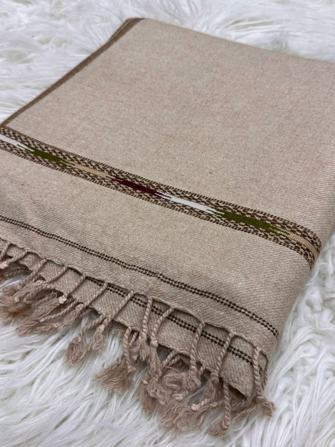 Pure Wool Kashmiri
Gents Shawl