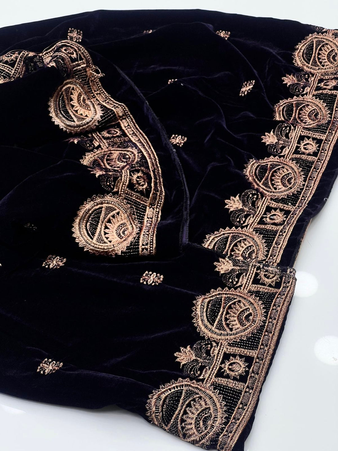 Velvet
Machine Sequence Embroidered With Tilla Thread Shawl