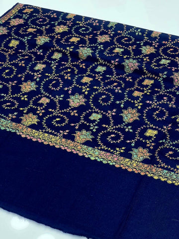 Pashmina
Hand Made Kashmiri Embroidery With Block Print Shawl