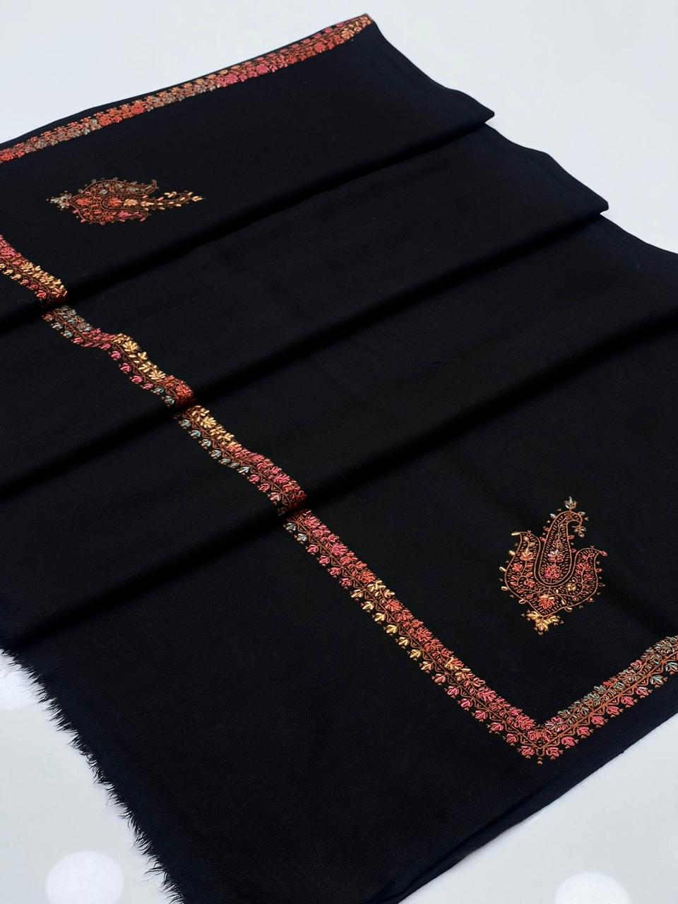 Pashmina Hand Made Kashmiri Embroidery With Block Print shawl