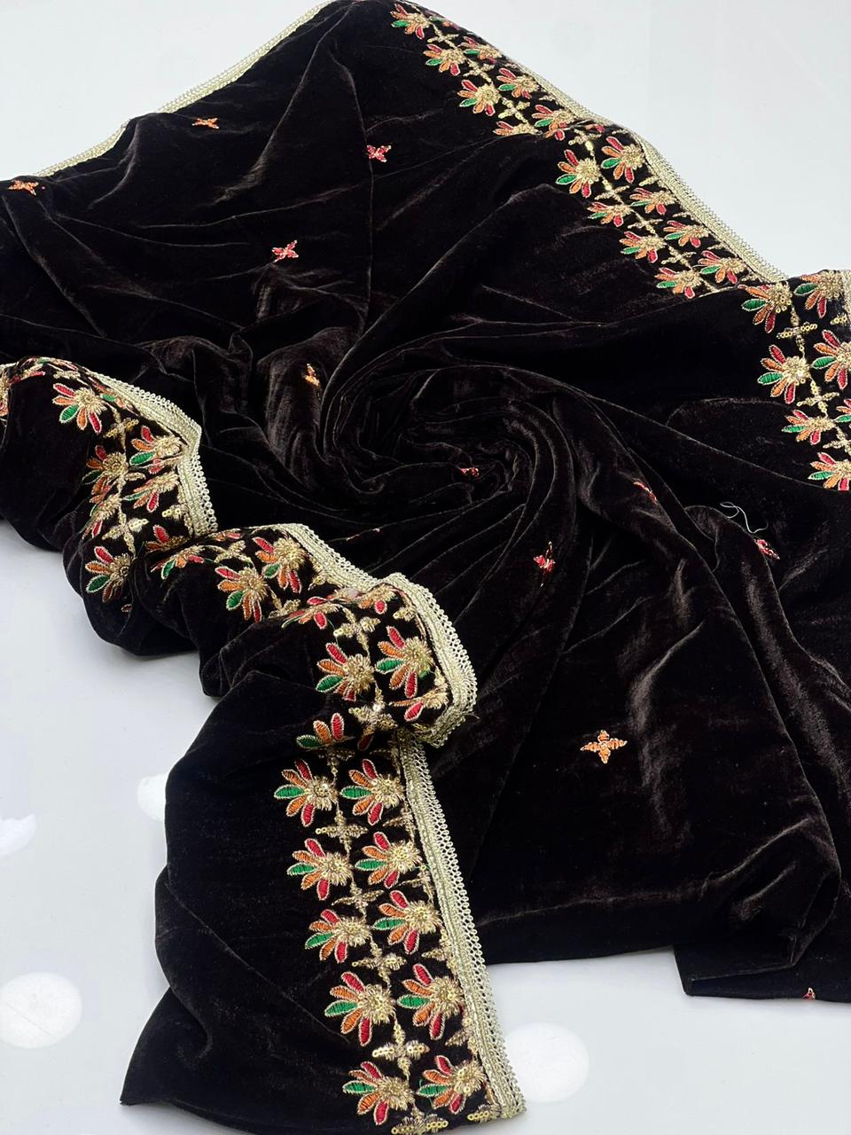 Velvet Shawl
Machine Sequence Embroidered With Tilla Thread