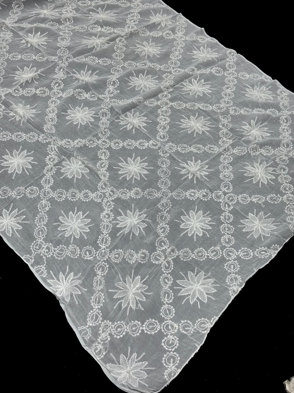 Multani Chiffon Duppate
Beautiful Hand Made Multani Embroidered Duppate