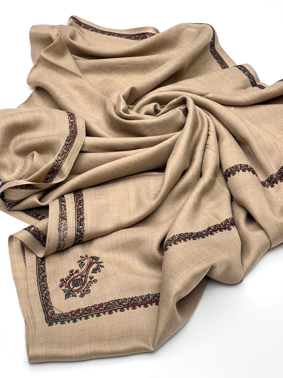 Pashmina Shawl
Machine Made Kashmiri Embroidery