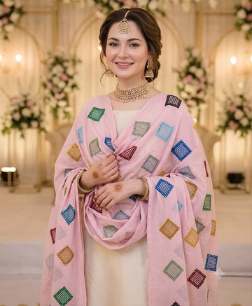 Pure Lawn
Machine Embroidery With Sequence Chadar