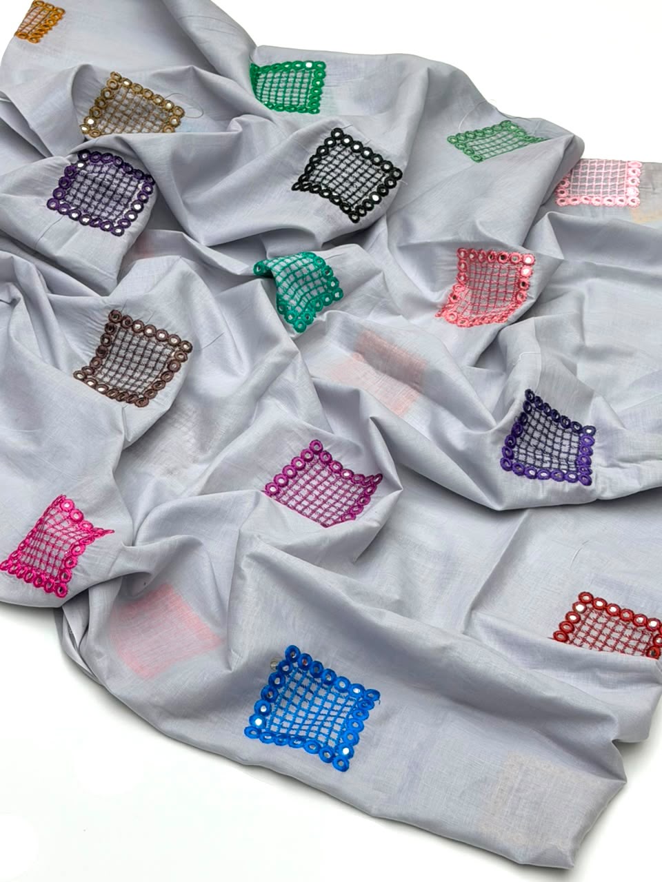 Pure Lawn
Machine Embroidery With Sequence Chadar