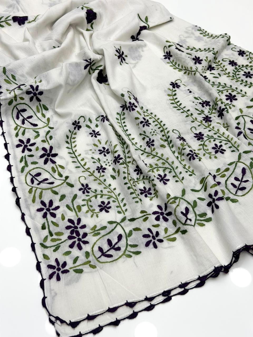 Pure Lawn
Hand Made Multani Embroidery Chadar
