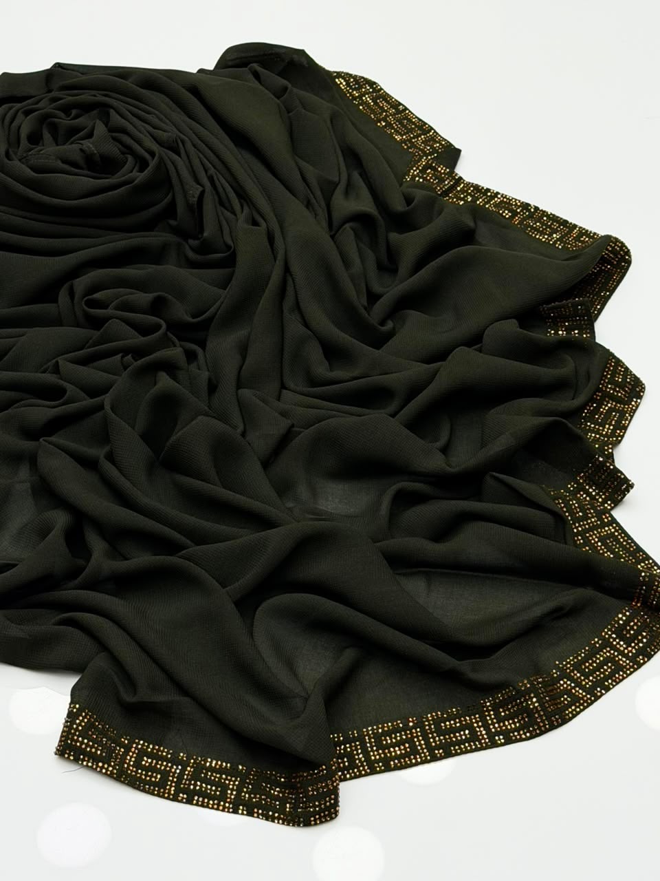 Korean Georgette
Stones Work 1 Sided Border Chadar
