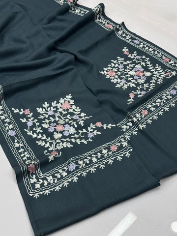 Pashmina Shawl
Machine Made Kashmiri Embroidery Shawl