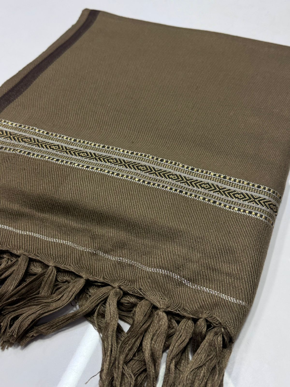 Gents Acrylic Wool Shawl