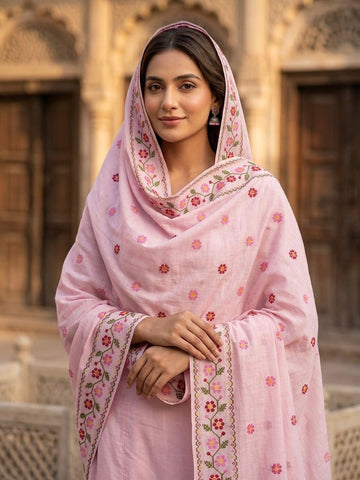 Pure Lawn
Machine Cross Stitch Embroidery Chadar
