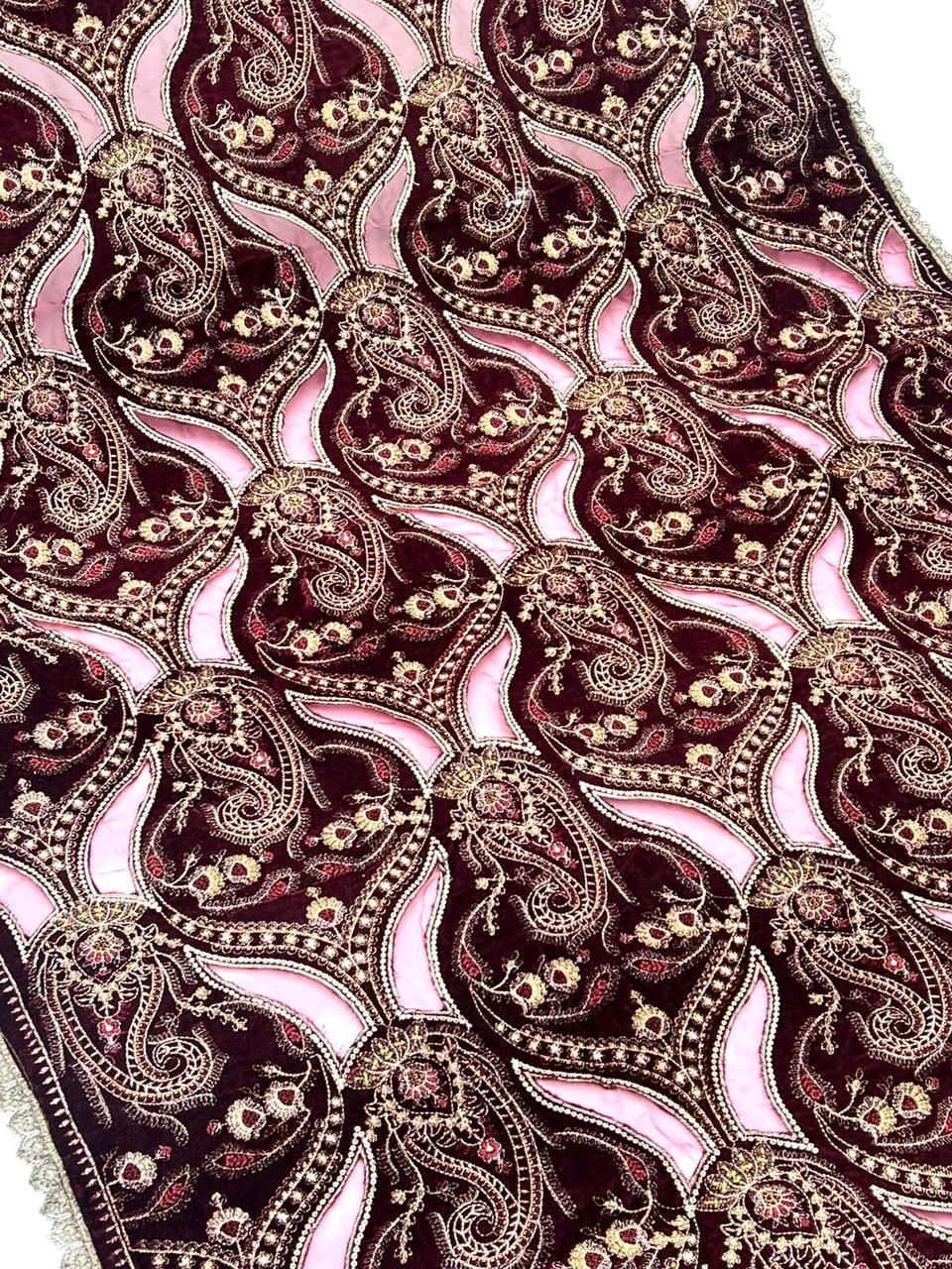 Velvet Shawl
Machine Sequence Embroidery With Tilla Thread Also Laser Cut Cover With Net