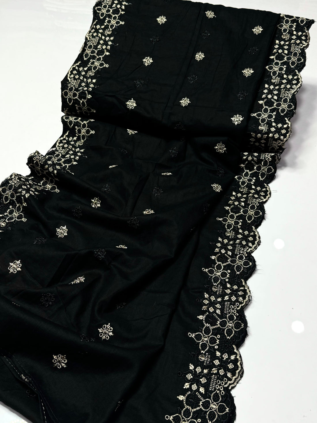 Pure Lawn Chadar