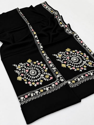 Pashmina Shawl
Machine Kashmiri Embroidery