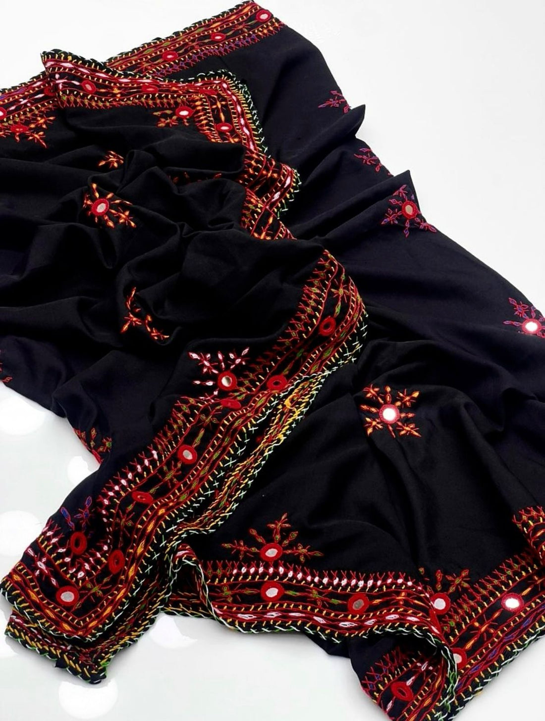Swiss Lawn Fabric
Beautiful Hand Made Balochi Embroidery Chadar