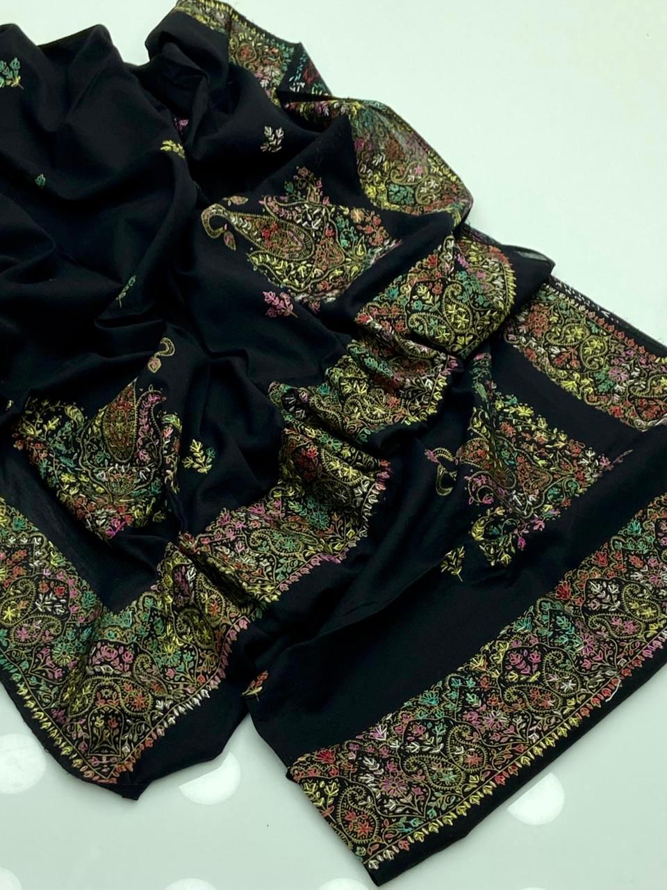Pure Lawn Stuff 
Kashmiri Hand Made Embroidered With Block Print Chadar