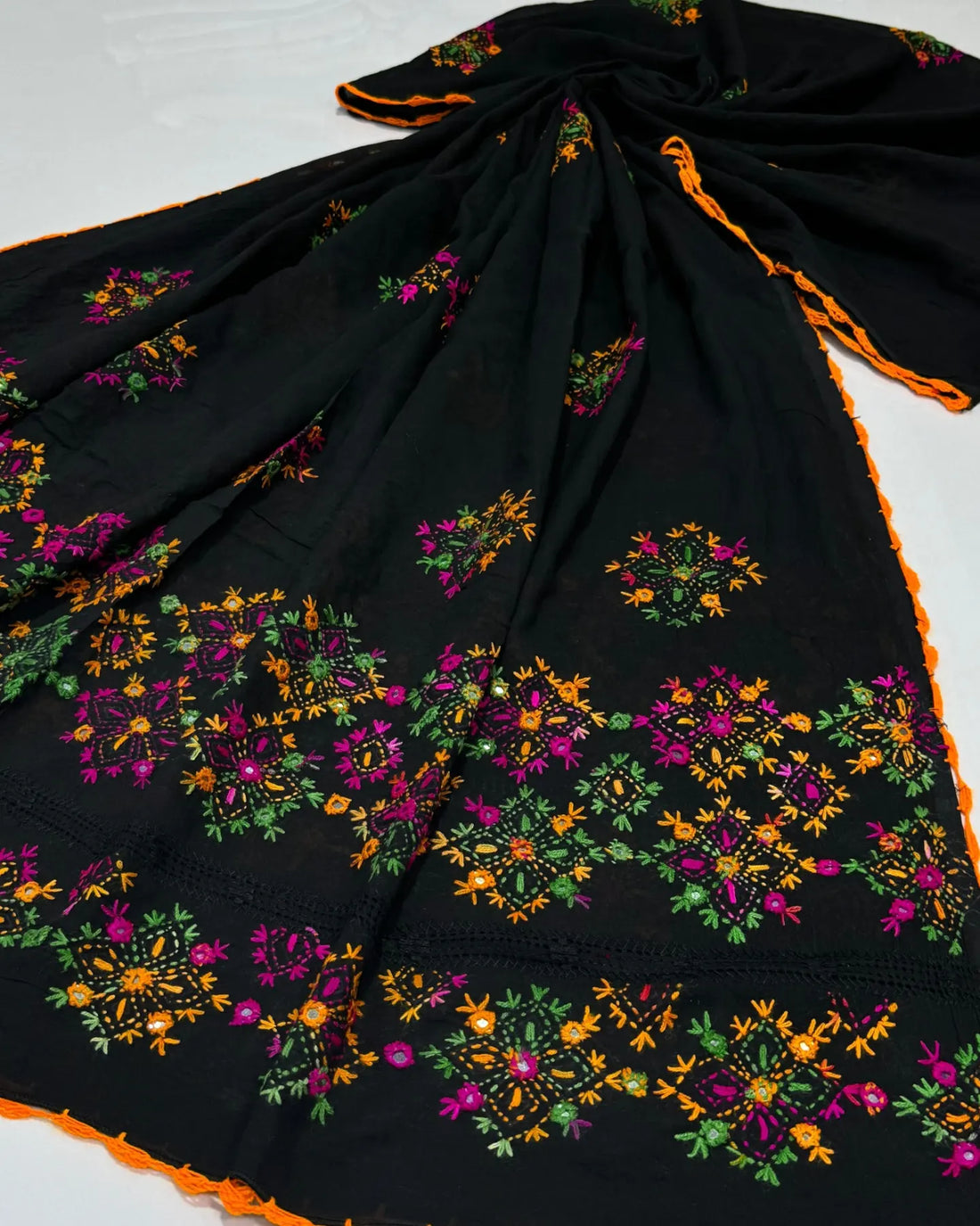 Traditional Balochi Embroidered Tarkashi Chadar