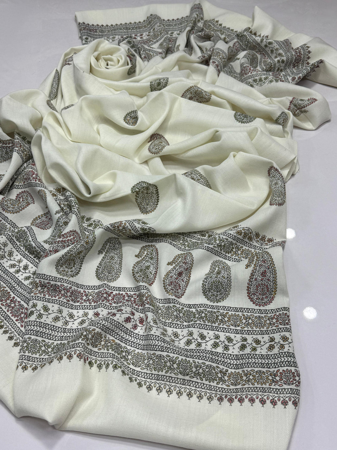 Pashmina Shawl