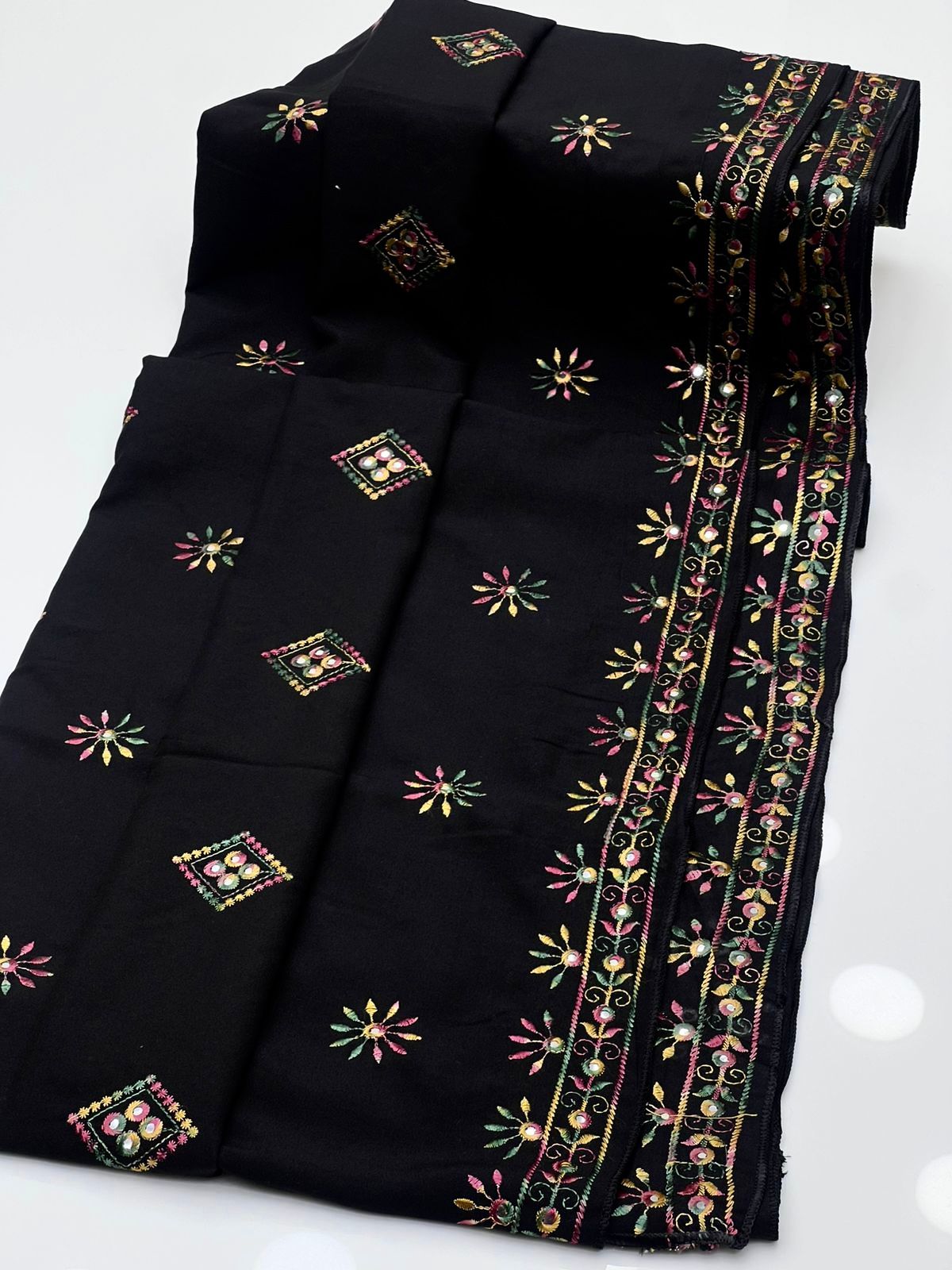 Swiss Lawn Fabric
Beautiful Machine Embroidery With Sequence Chadar