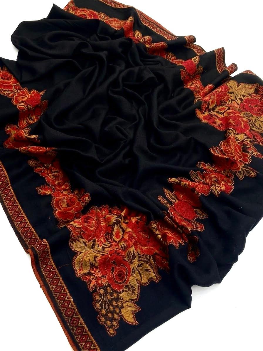 Pashmina Shawl
Beautiful Kani Shawl
