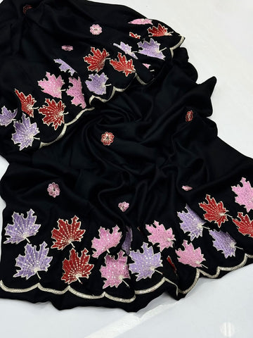Pashmina Shawl
Machine Embroidery With Sequence