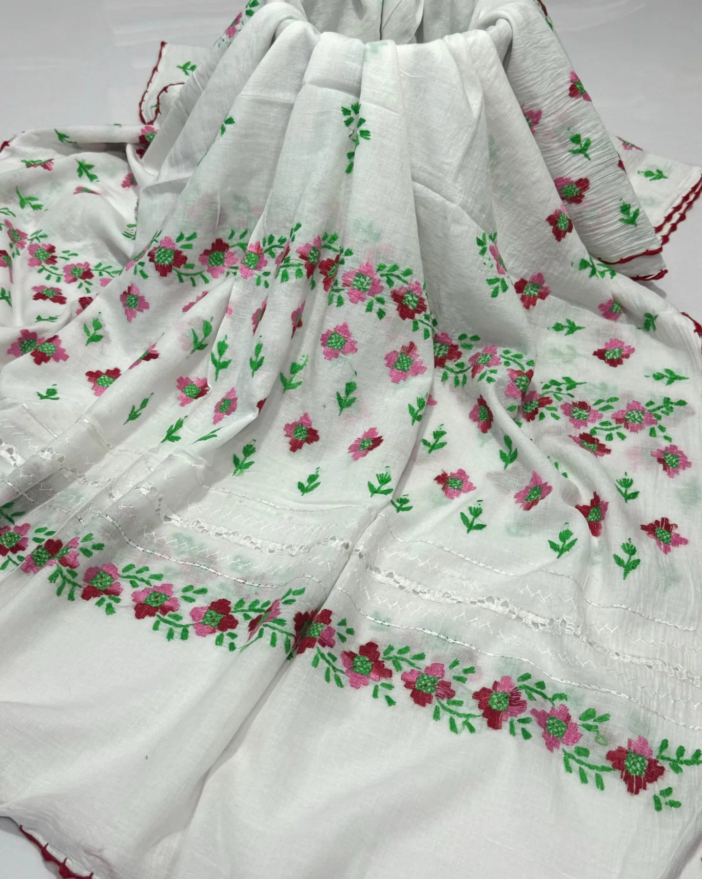 Traditional Multani Embroidered Tarkashi Chadar